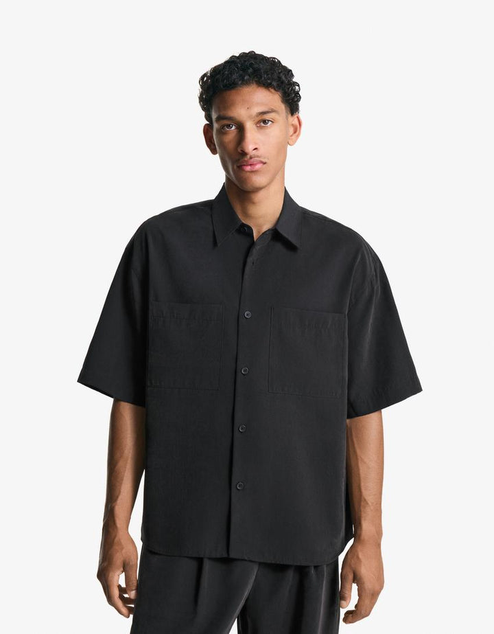 Rövid ujjú ing BERSHKA, fekete