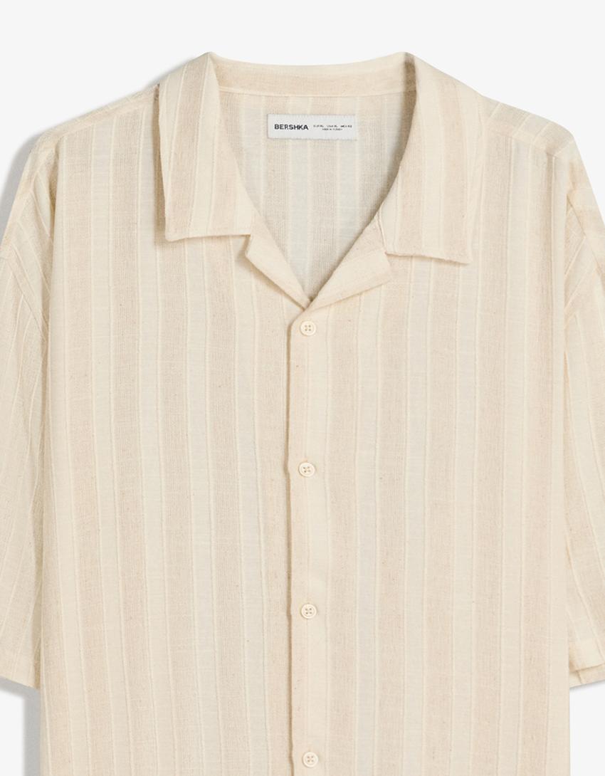 Rövid ujjú ing BERSHKA, krémszínű