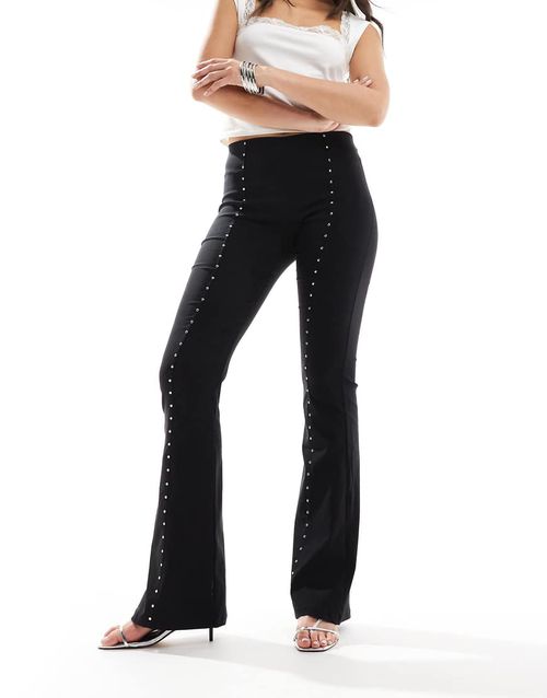 Pantaloni BERSHKA, negru