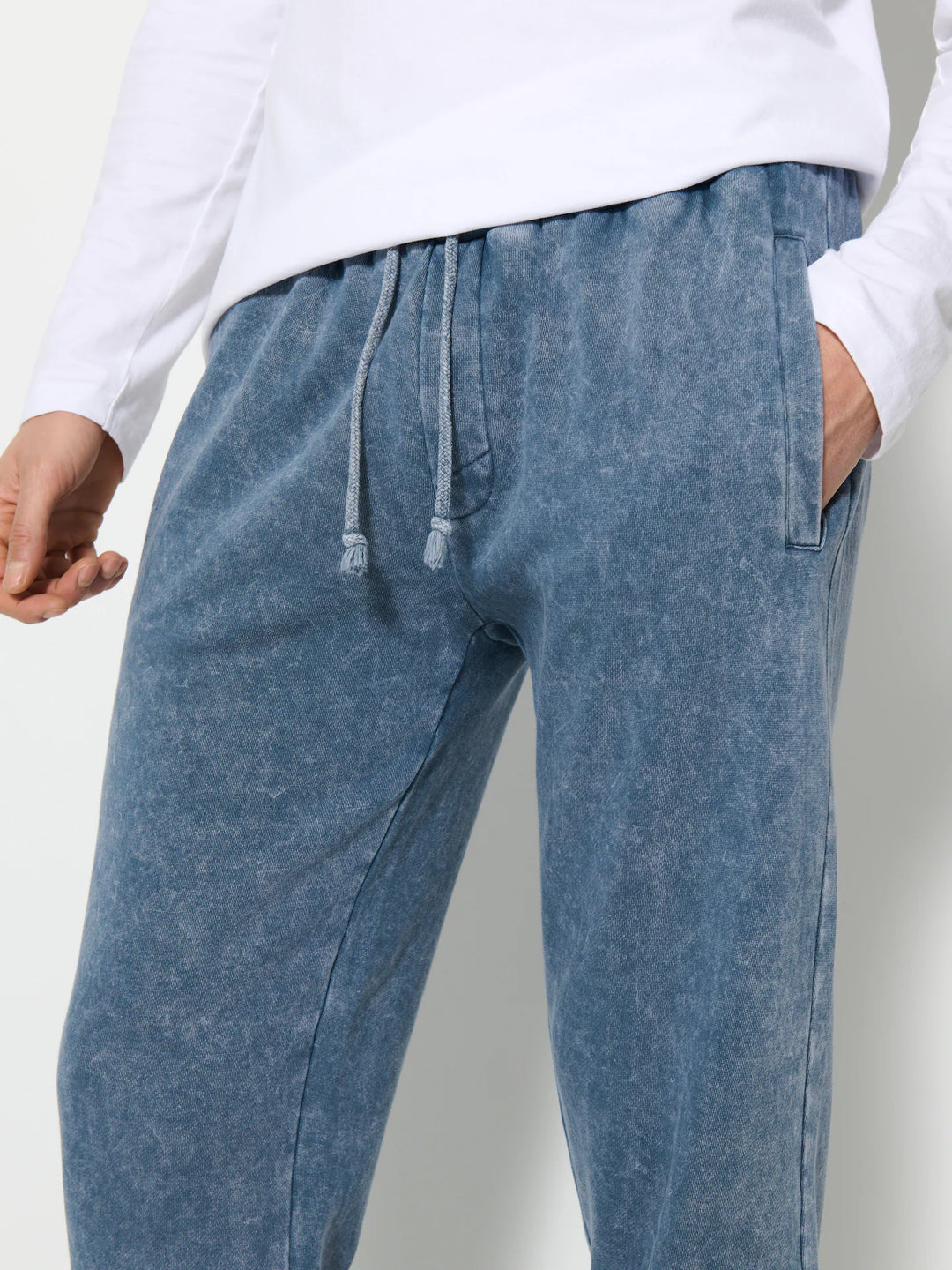 Pantaloni de trening SINSAY, albastru
