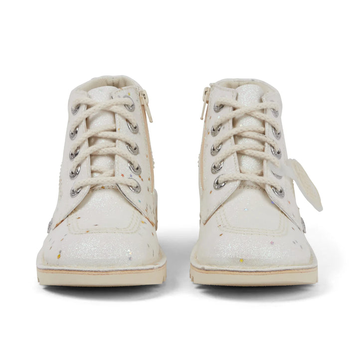 Bakancs Kickers, bézs