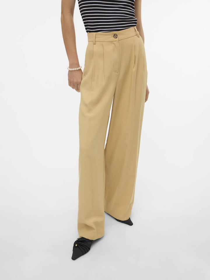 VERO MODA nadrág, bézs