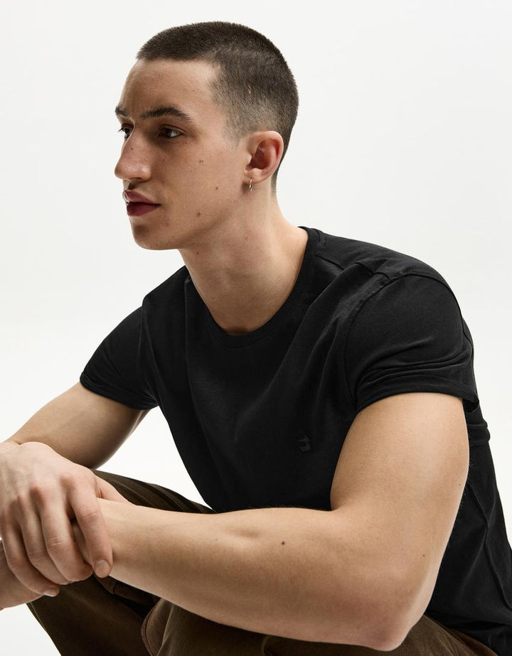 Póló BERSHKA, fekete