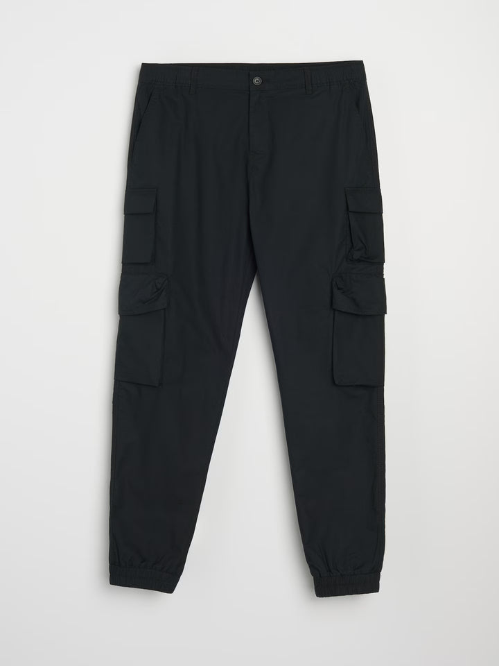 Pantaloni SINSAY, negru