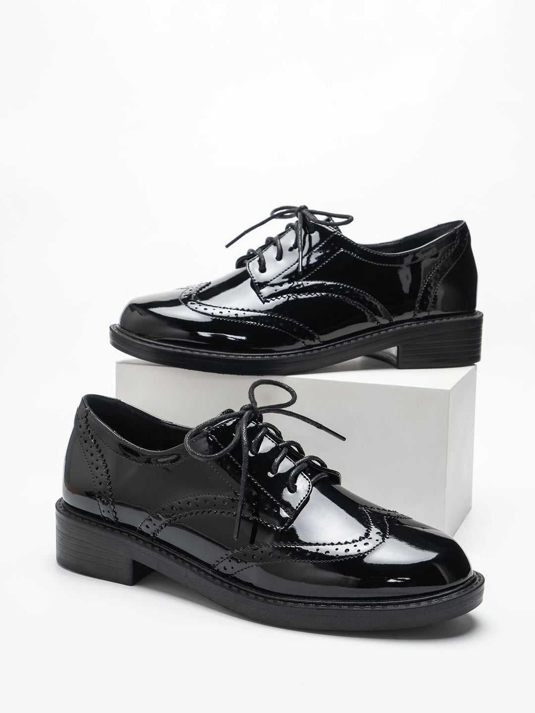 Pantofi SHEIN, negru