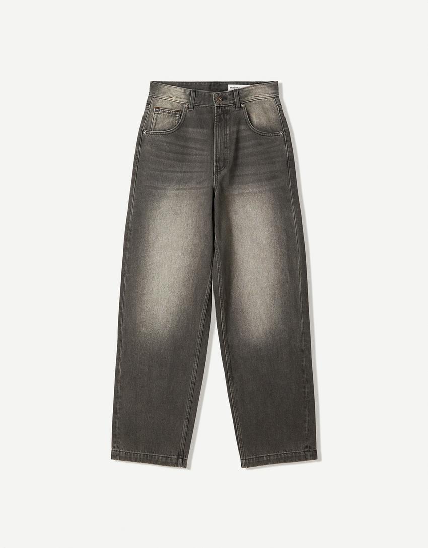 Farmer BERSHKA, fekete