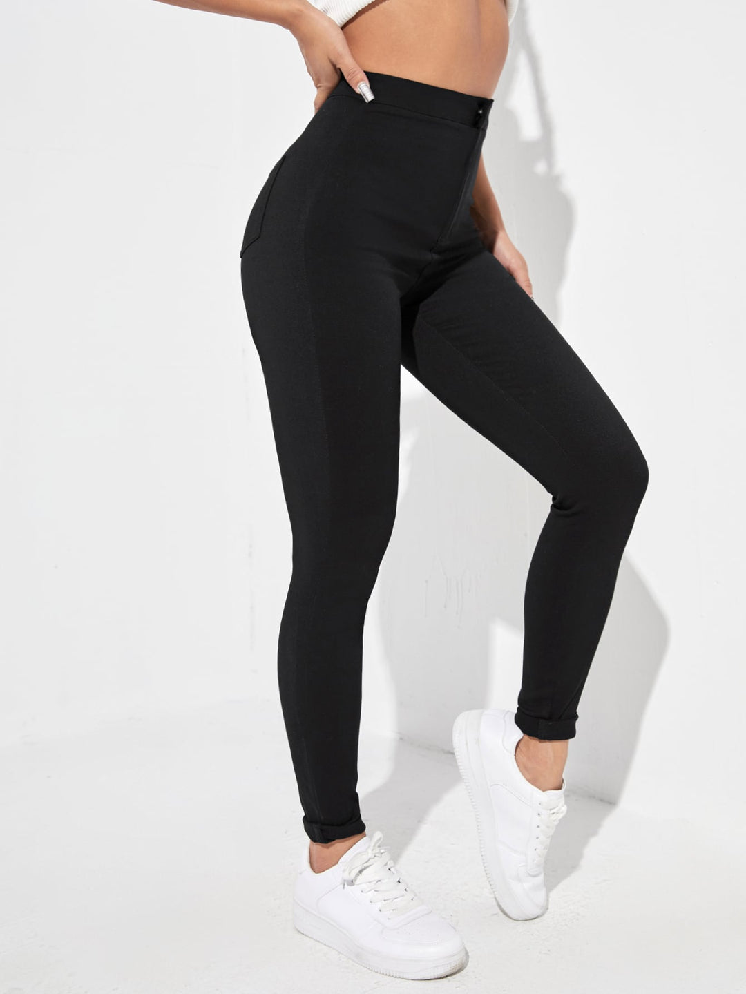 Pantaloni SHEIN, negru