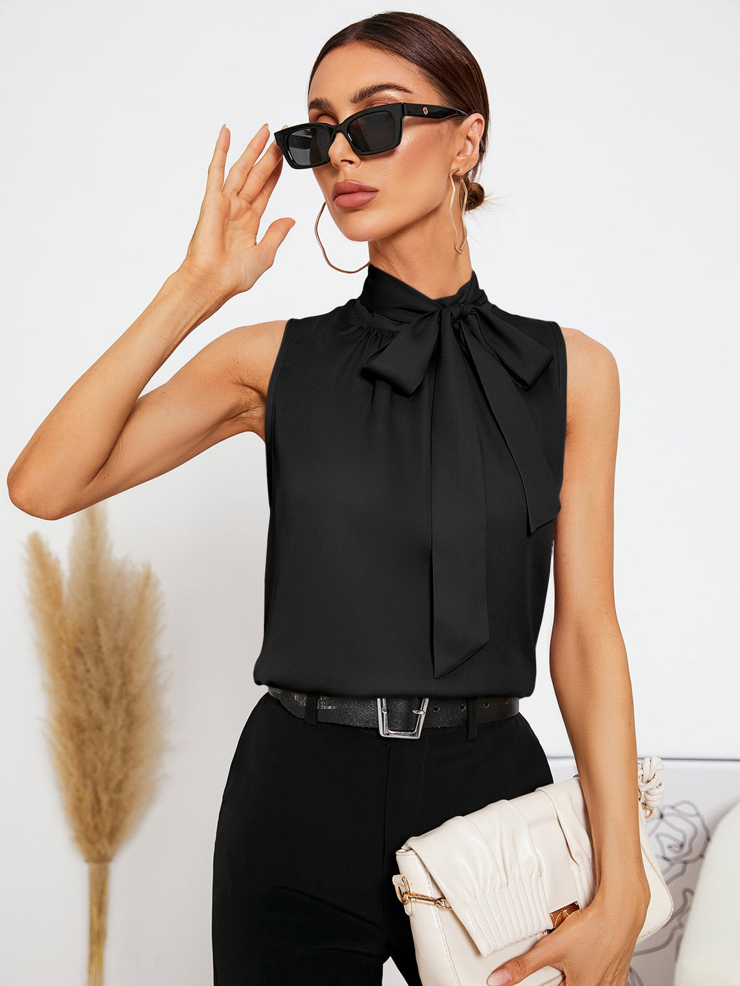 SHEIN ujjatlan blúz, fekete