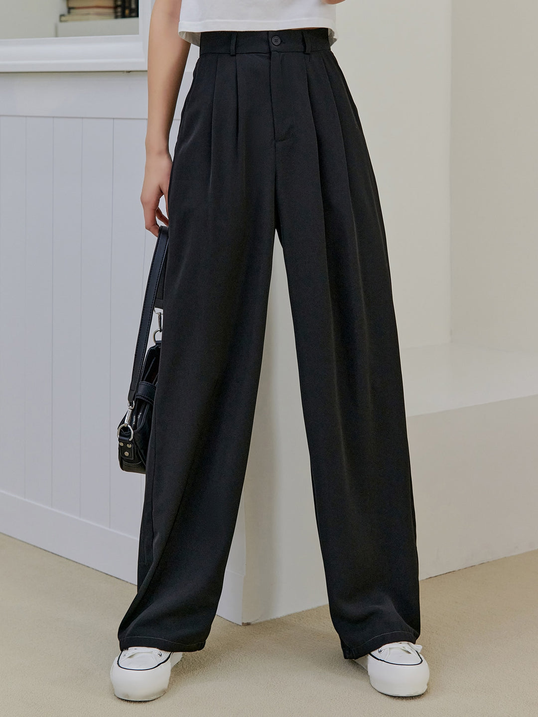 Pantaloni SHEIN, negru