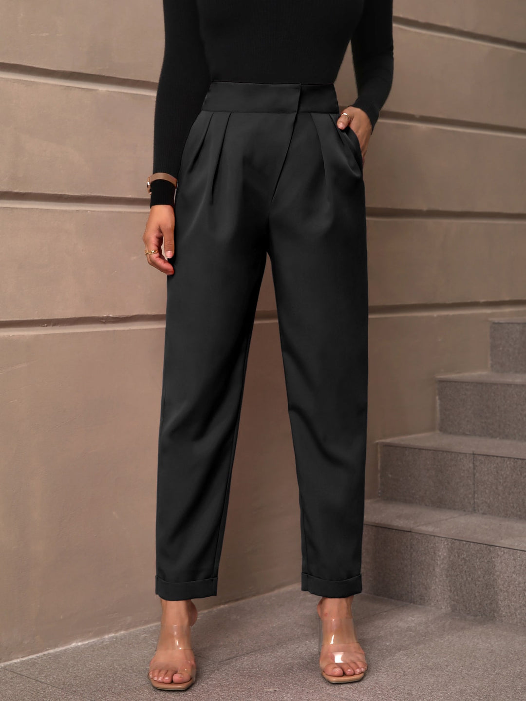 Pantaloni SHEIN, negru