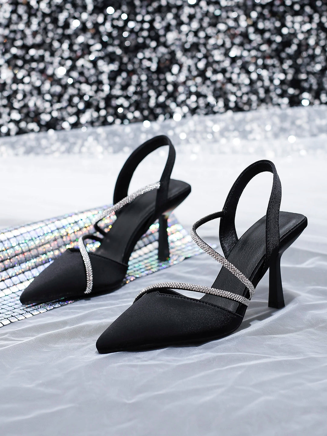 Pantofi cu toc SHEIN, negru