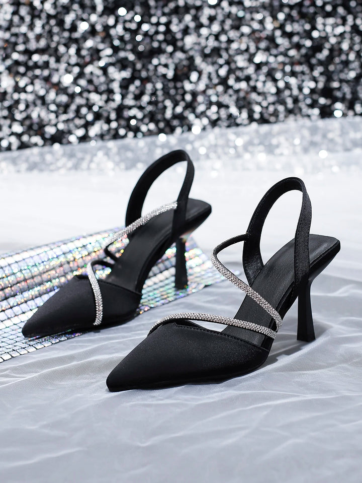 Pantofi cu toc SHEIN, negru