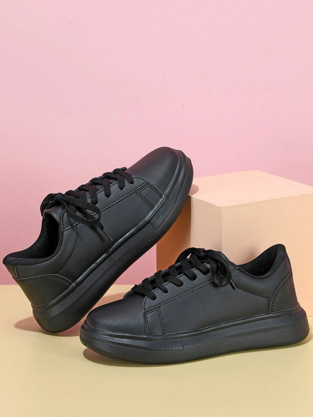 Pantofi sport SHEIN, negru