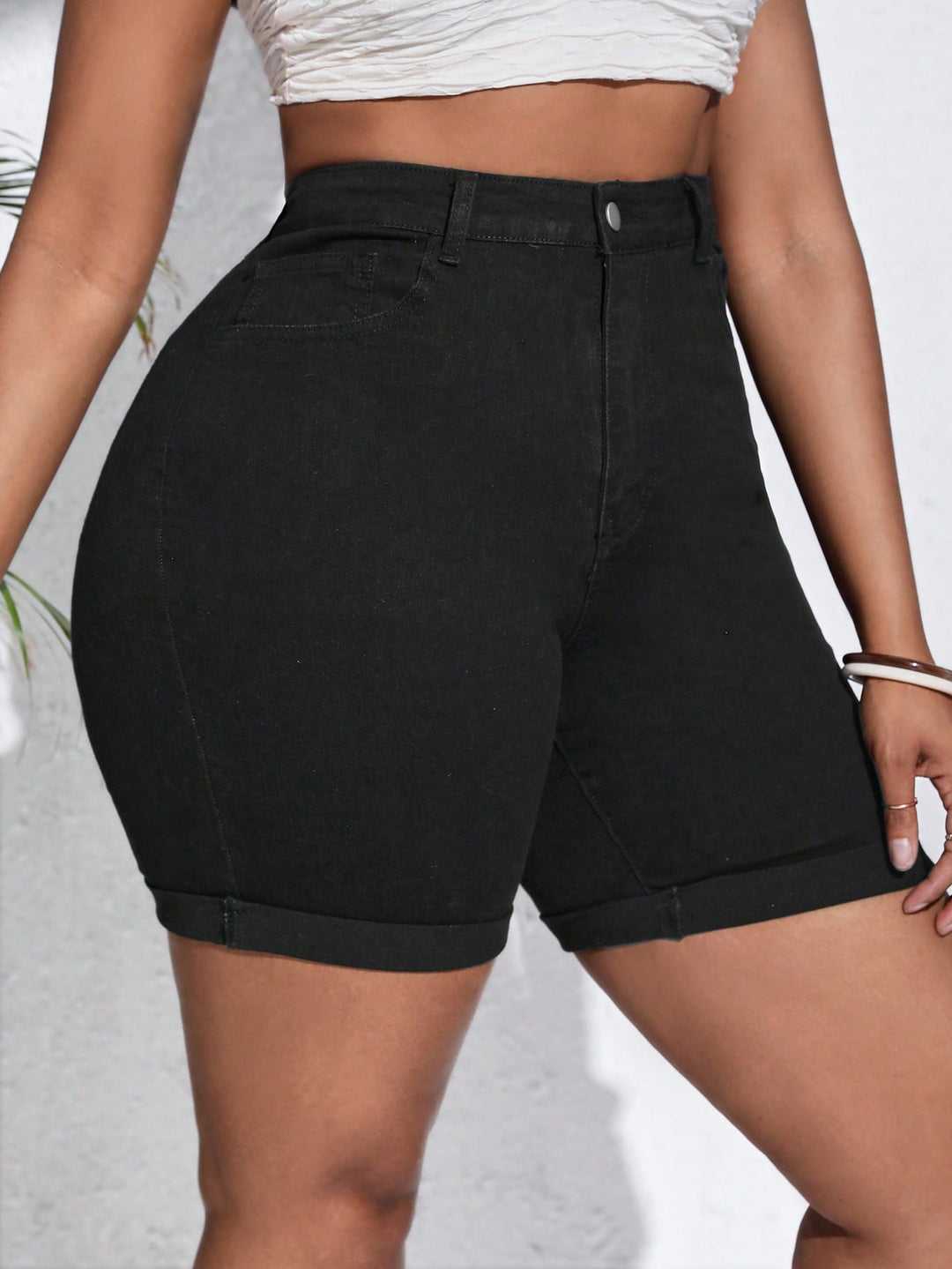 Pantaloni scurți SHEIN, negru