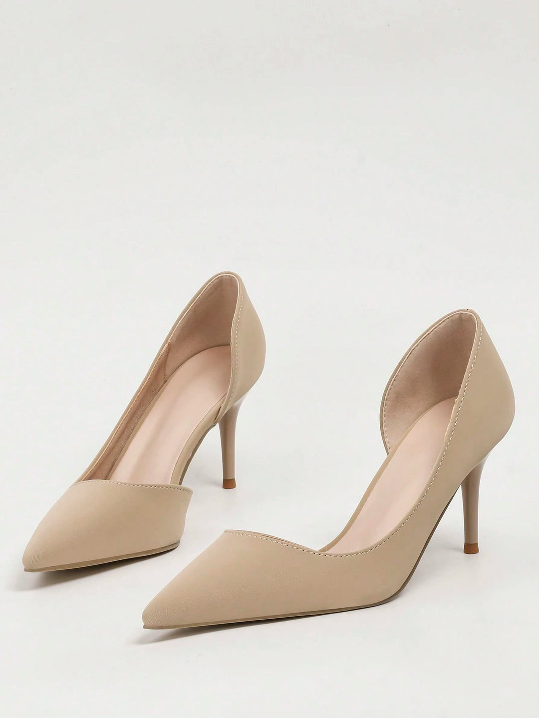 Pantofi cu toc SHEIN, bej