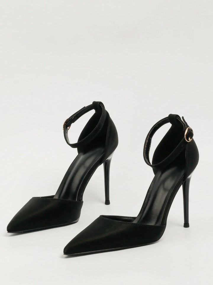 Pantofi cu toc SHEIN, negru