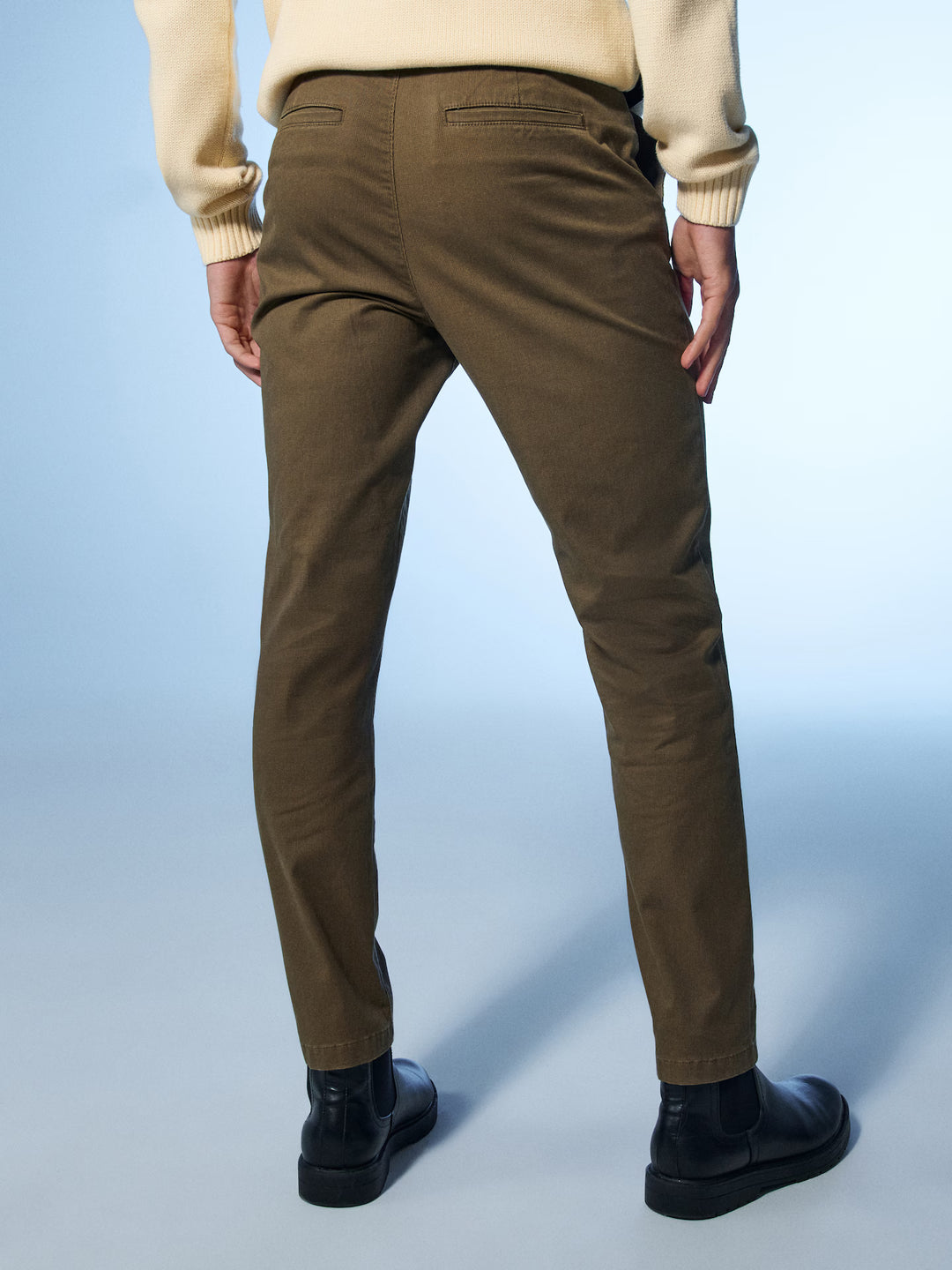 Pantaloni SINSAY, maro