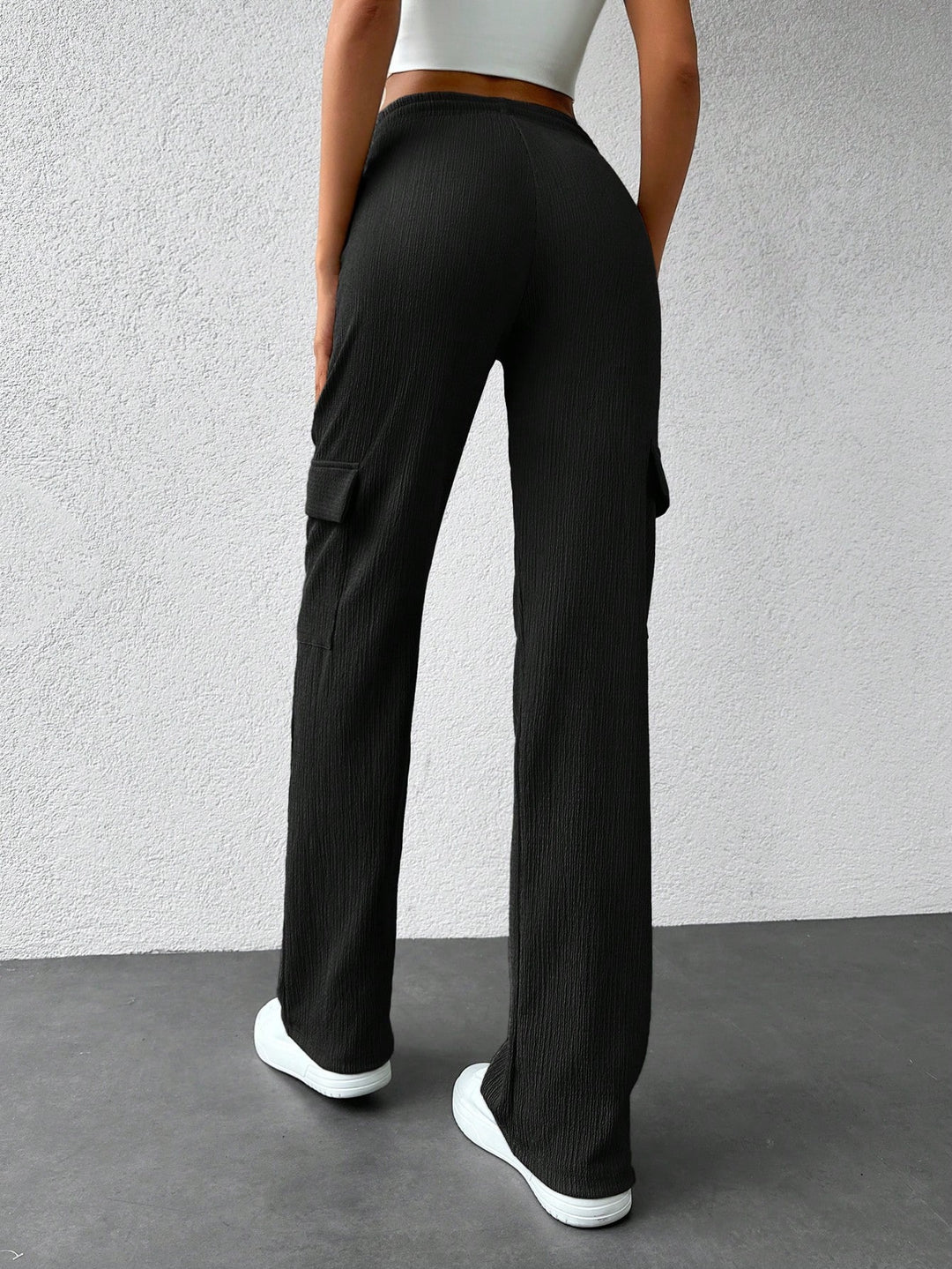 Pantaloni SHEIN, negru