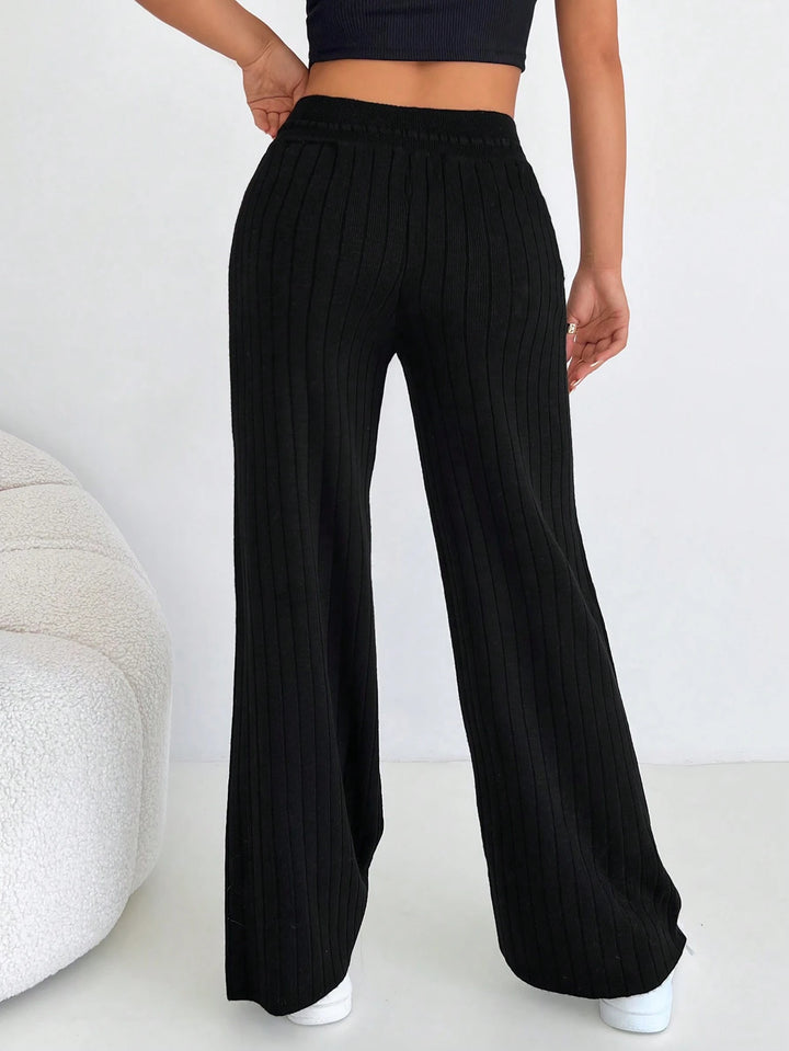 Pantaloni SHEIN, negru