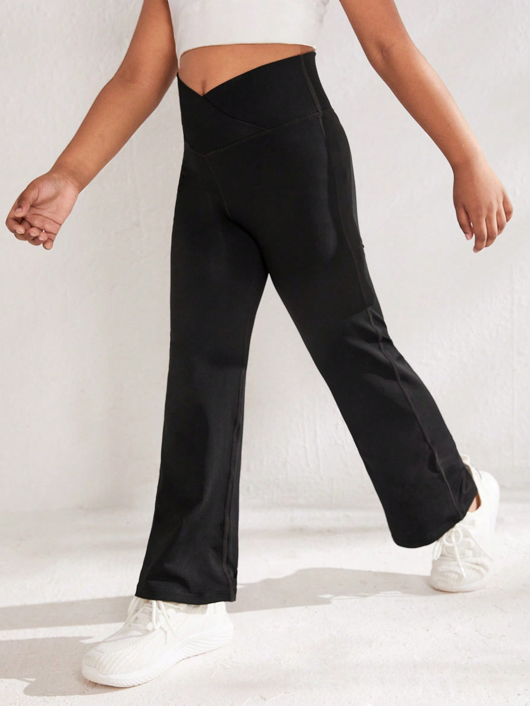 Pantaloni sport SHEIN, negru