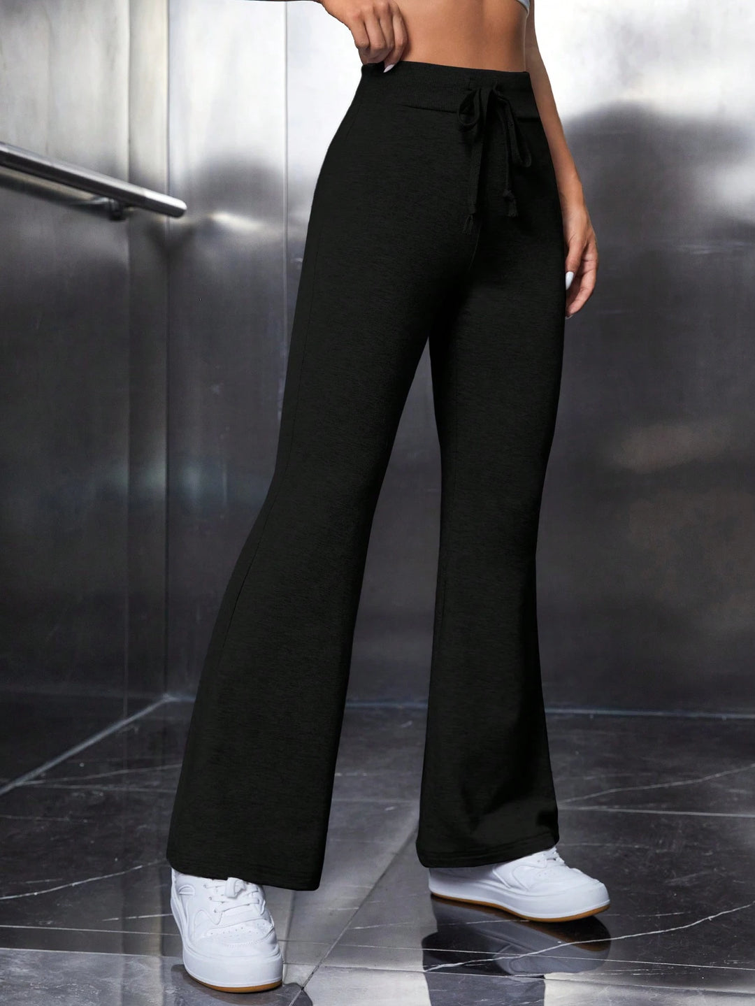 Pantaloni SHEIN, negru