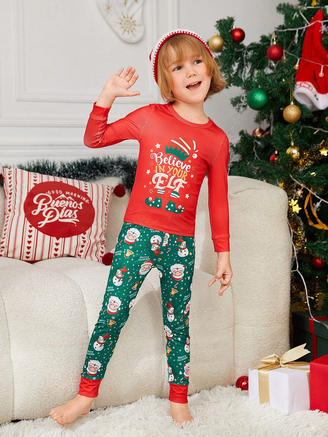Compleu pijamale SHEIN, mix culori
