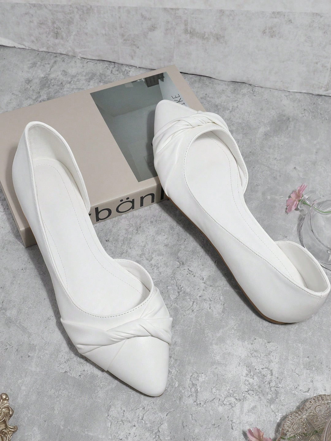 Pantofi SHEIN, alb