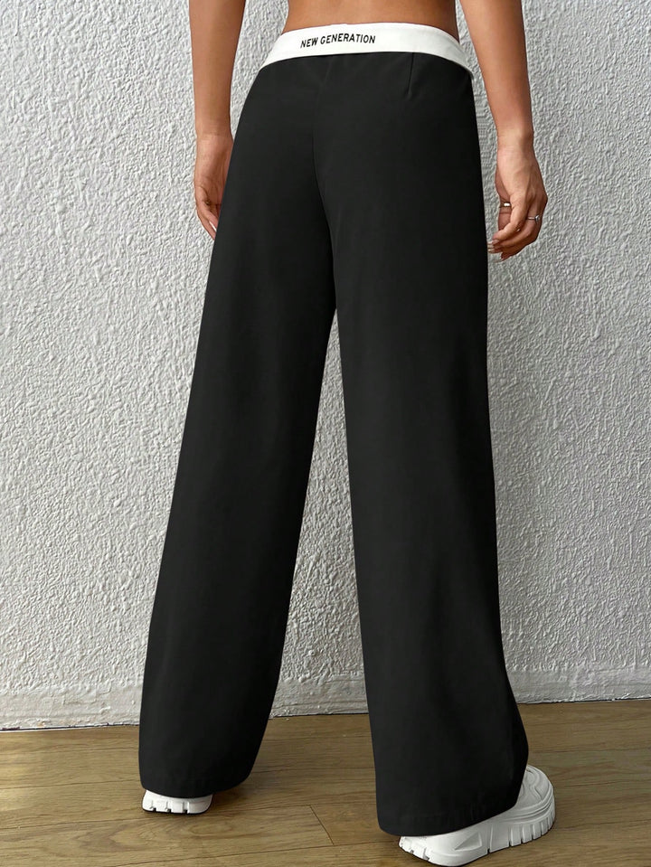 Pantaloni SHEIN, negru