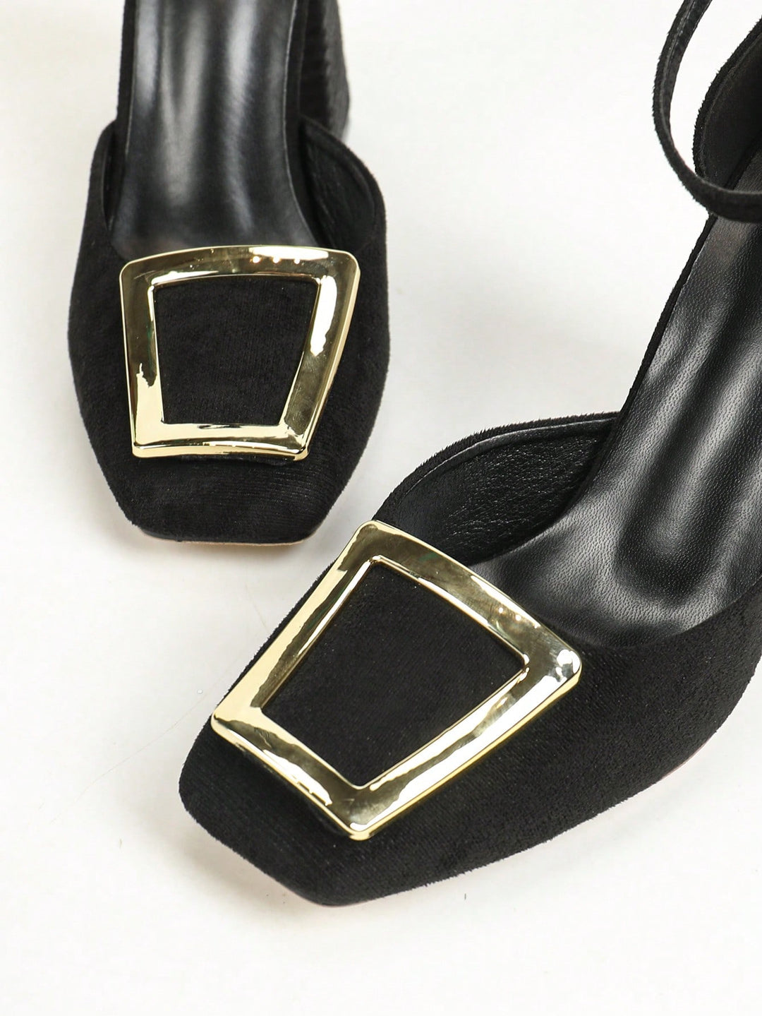 Pantofi cu toc SHEIN, negru