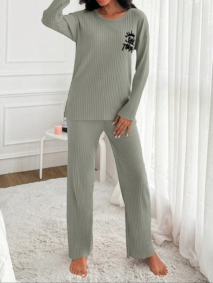 Compleu pijamale Shein, verde