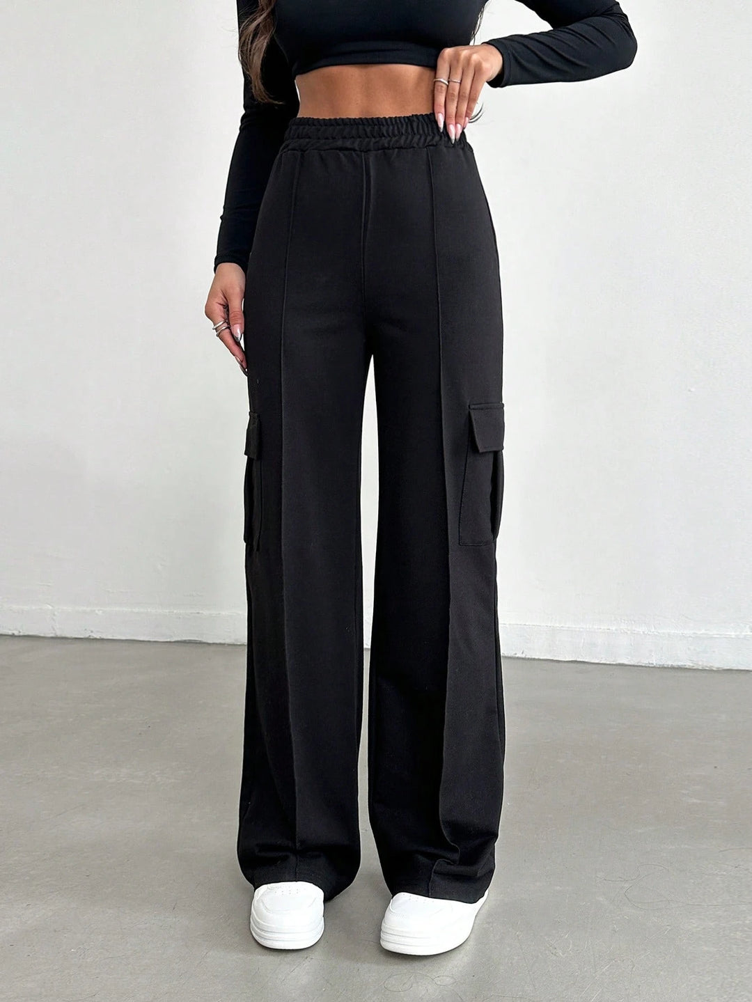 Pantaloni SHEIN, negru