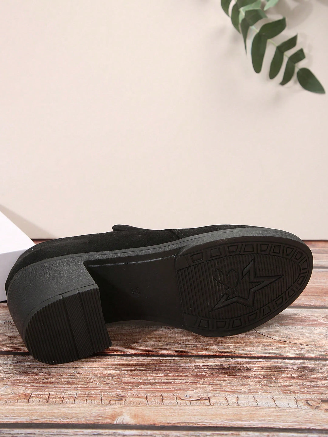 Pantofi cu toc SHEIN, negru