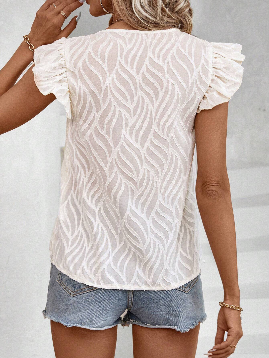 Tricou SHEIN, crem