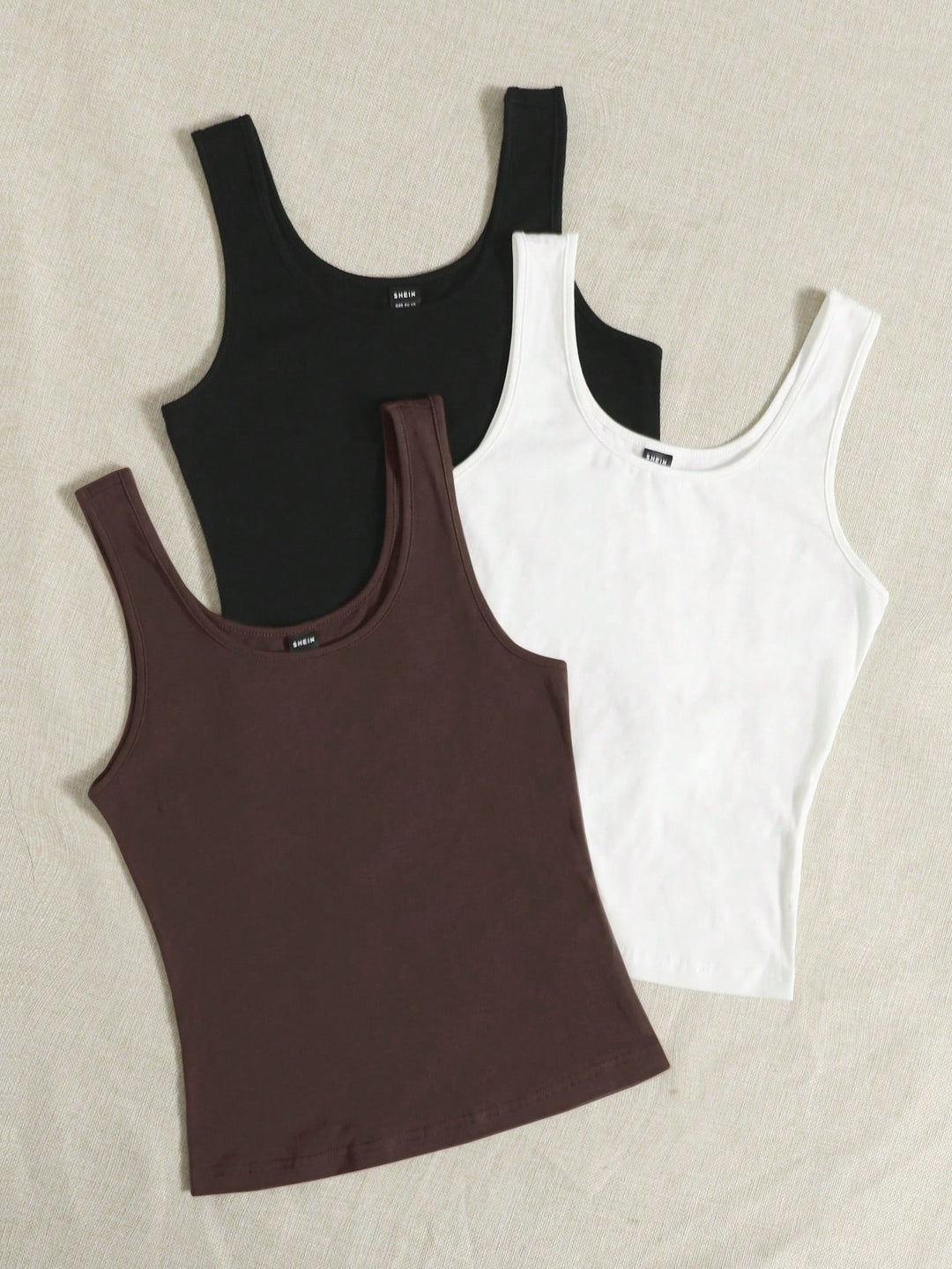 Set topuri SHEIN, maro