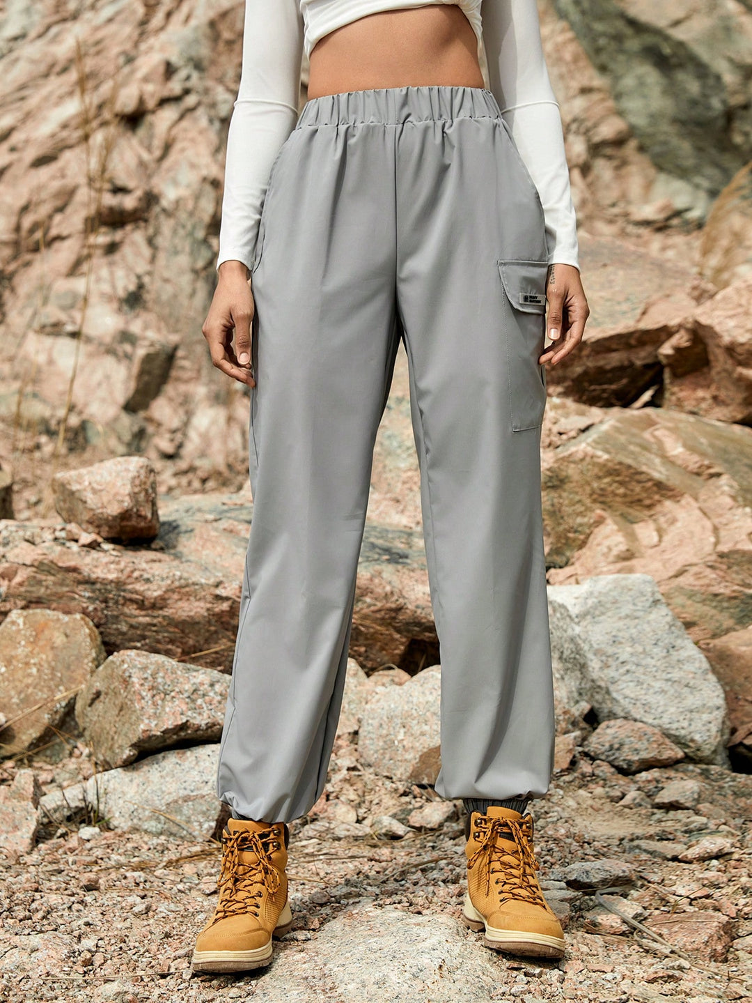 Pantaloni SHEIN, gri