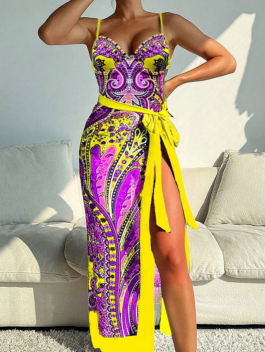 Set costum de baie SHEIN, mix culori