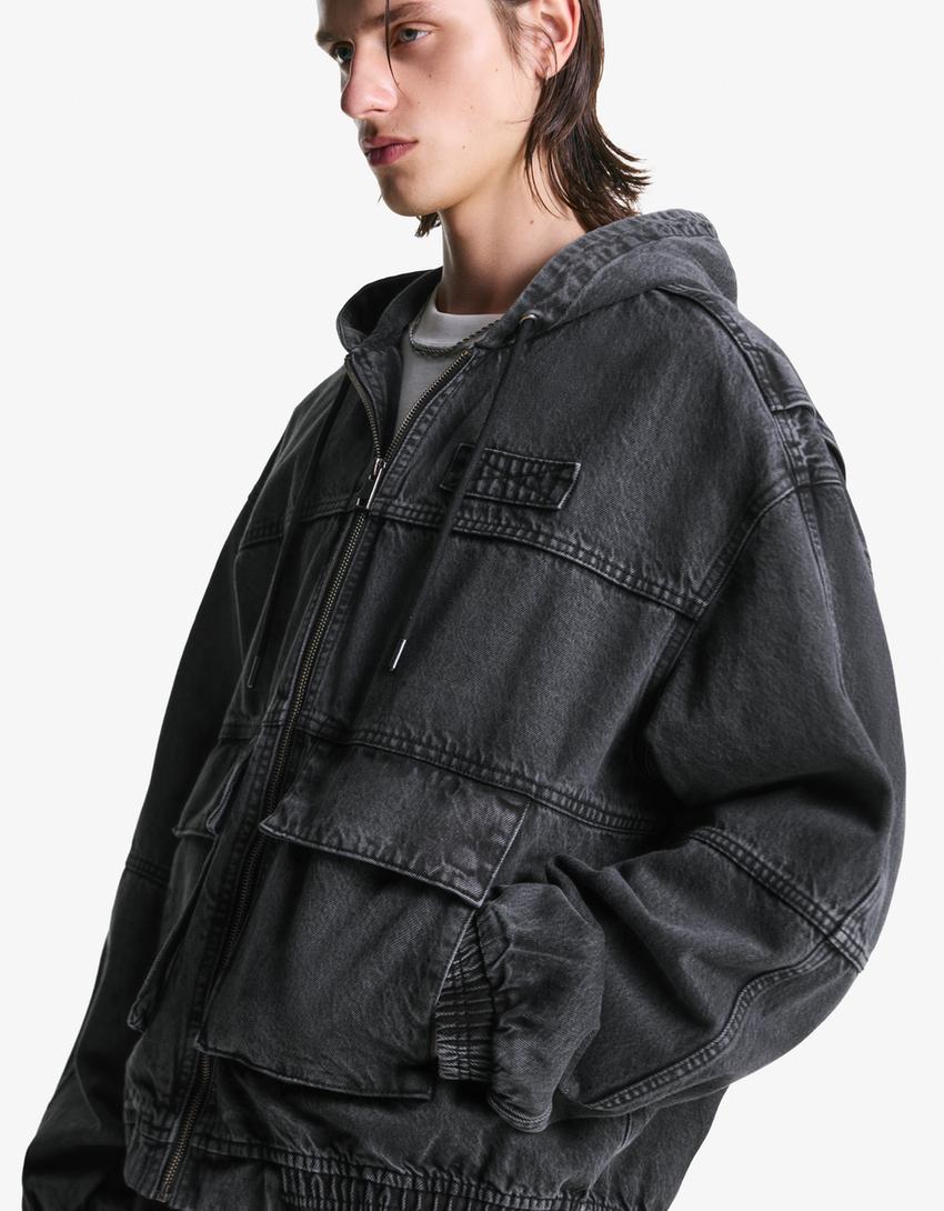 Dzseki BERSHKA, fekete