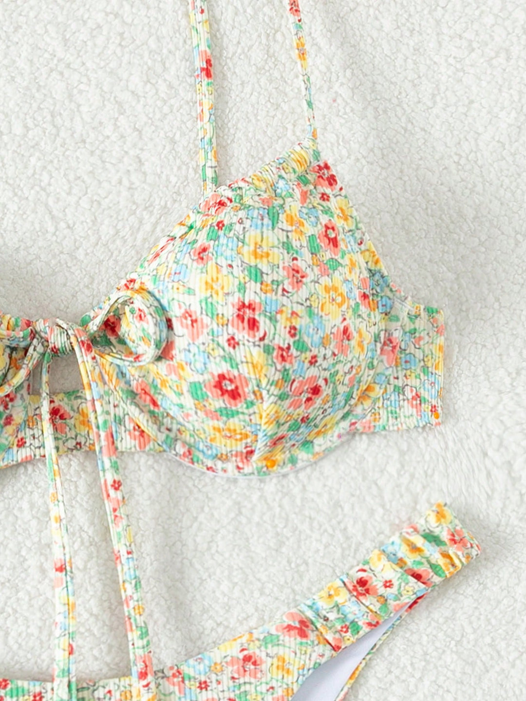 Set bikini SHEIN, mix culori