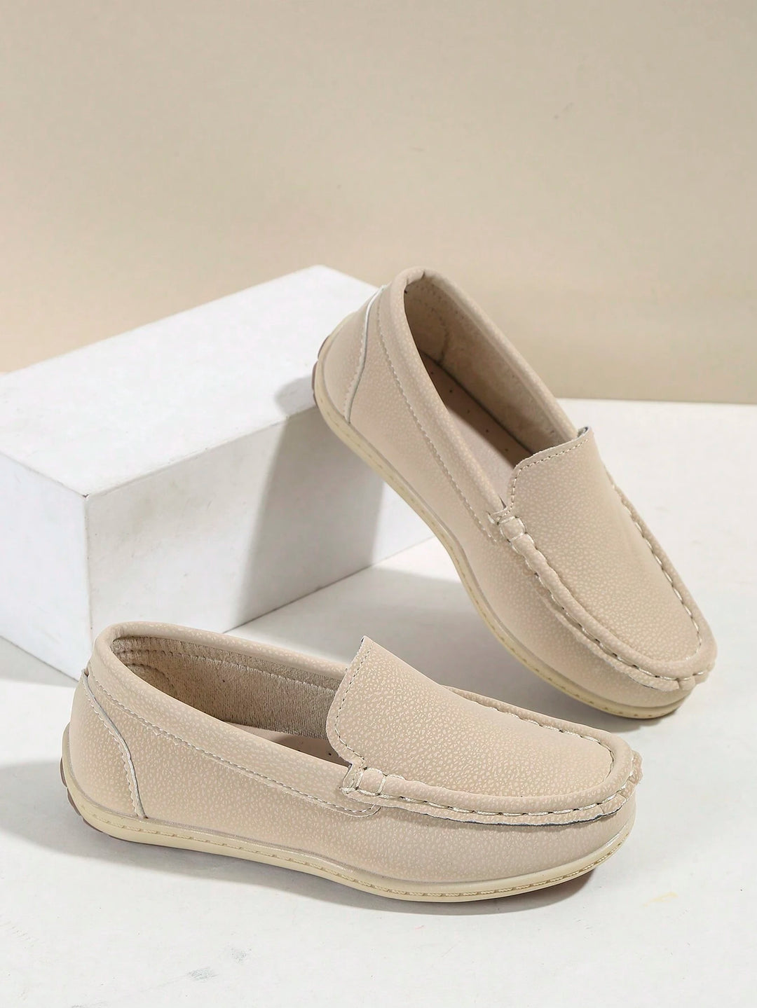 Pantofi SHEIN, bej