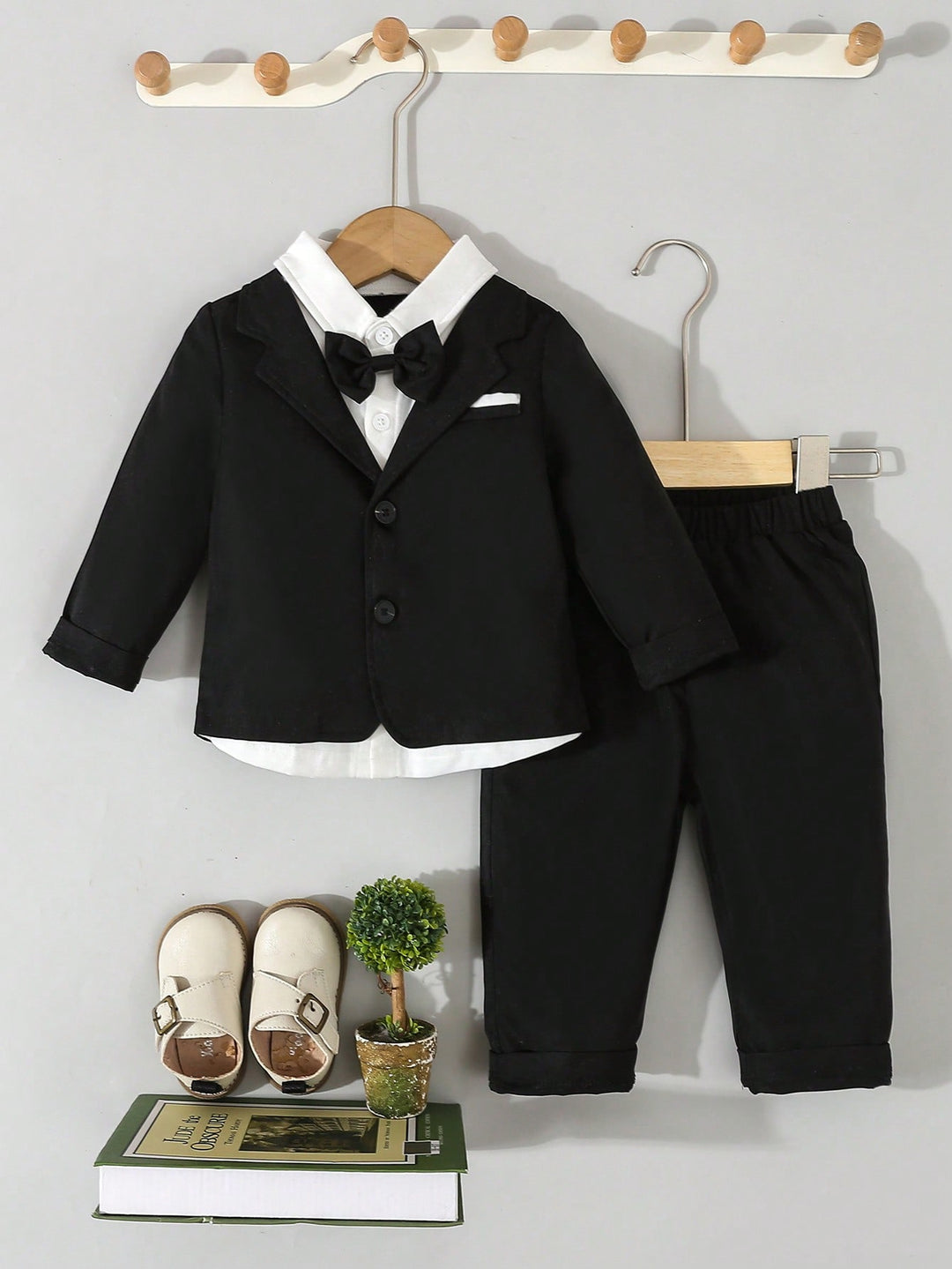 Costum SHEIN, negru