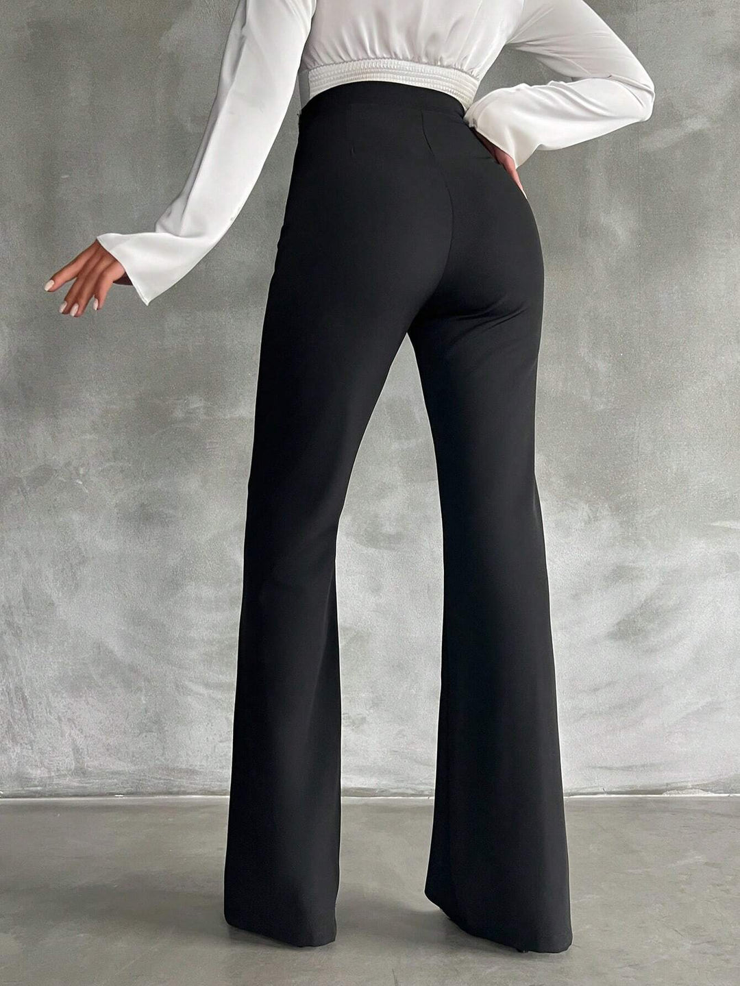 Pantaloni SHEIN, negru