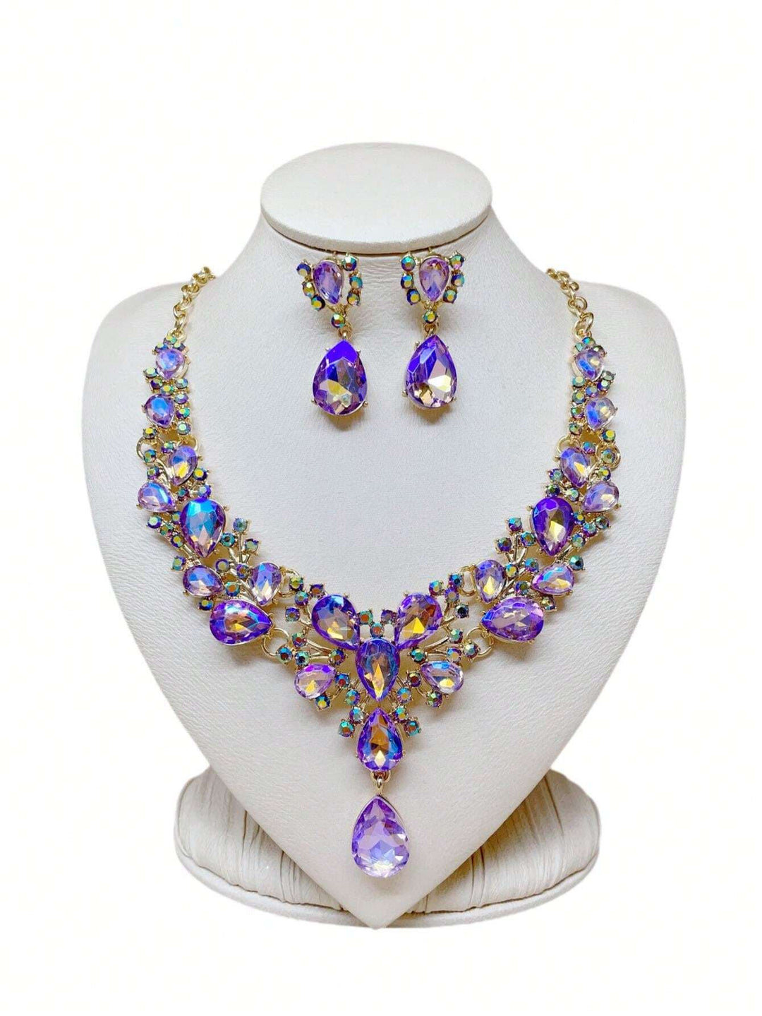 Set bijuterii SHEIN, auriu