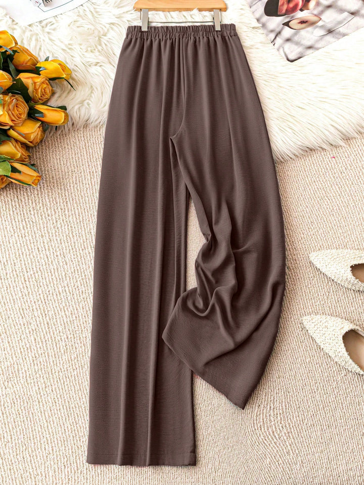 Pantaloni SHEIN, maro