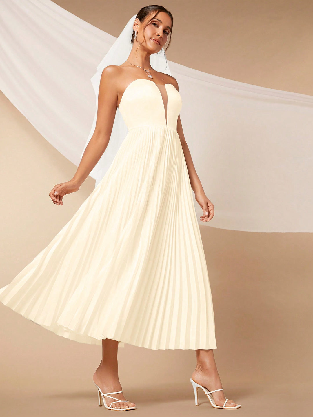 Rochie SHEIN, bej