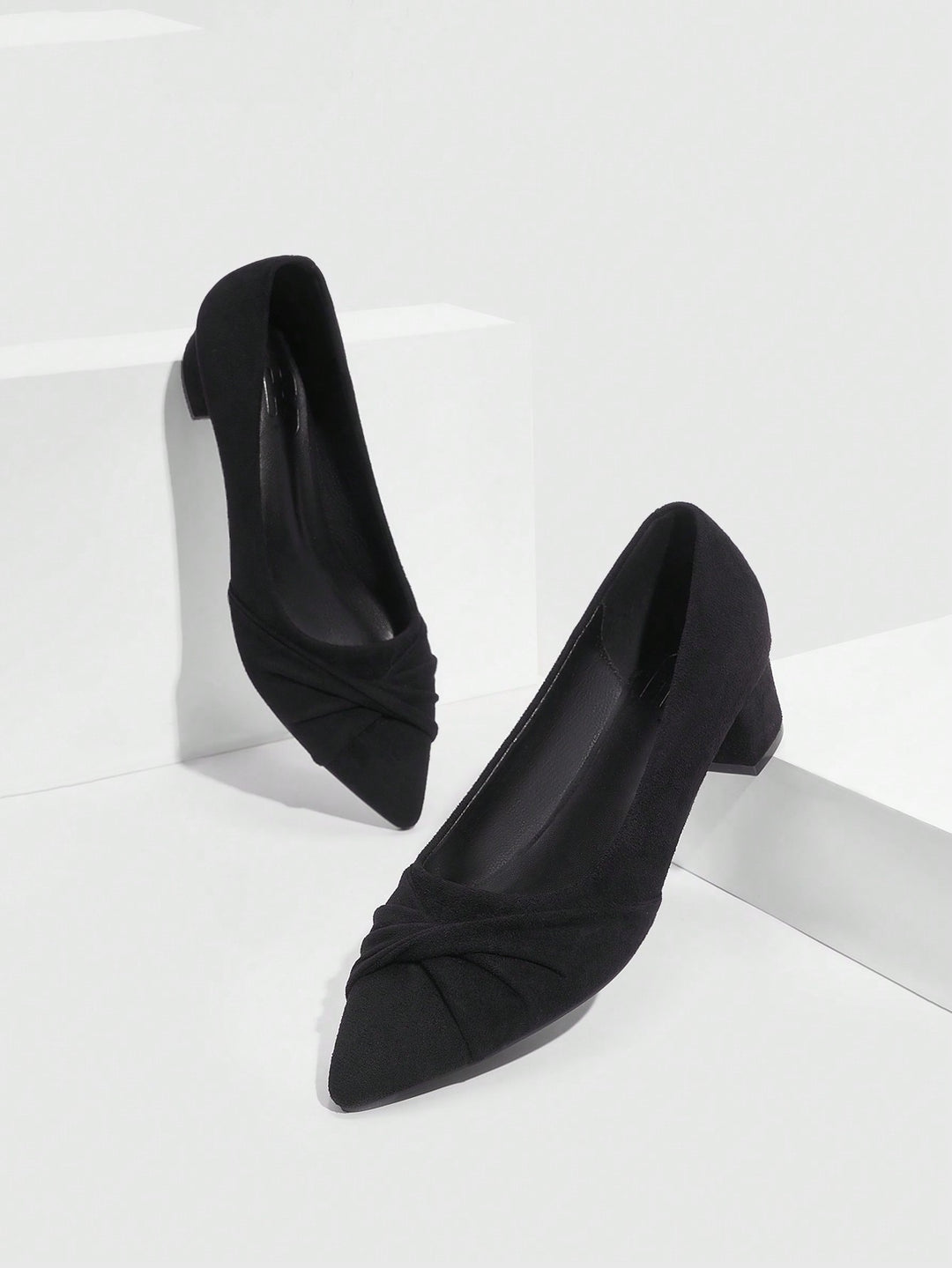 Pantofi cu toc SHEIN, negru
