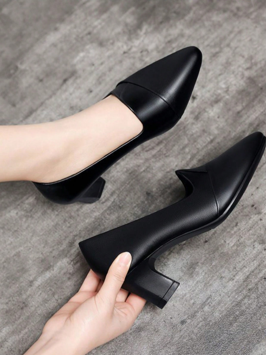 Pantofi cu toc SHEIN, negru