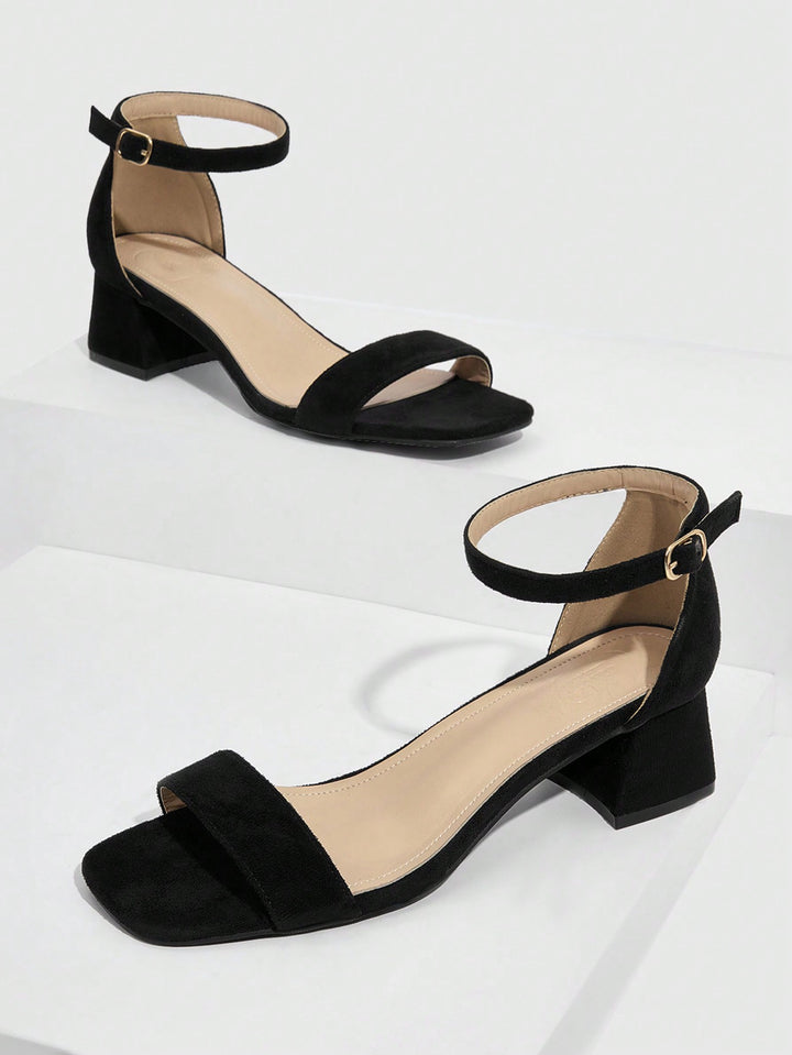 Sandale cu toc SHEIN, negru
