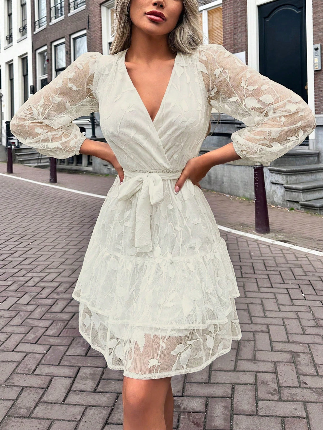 SHEIN mini ruha, krém