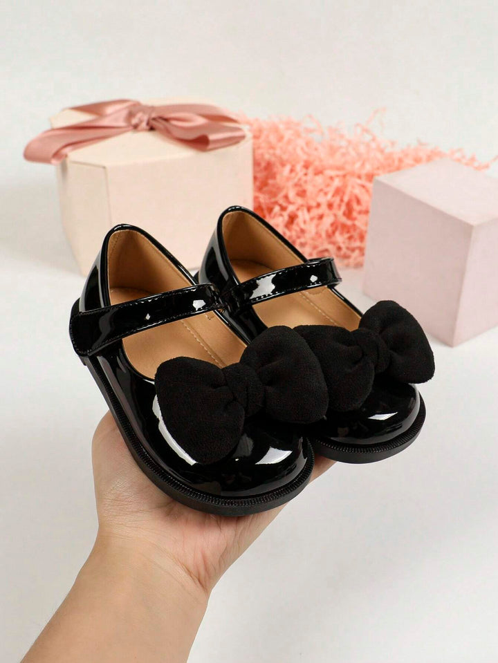Pantofi SHEIN, negru