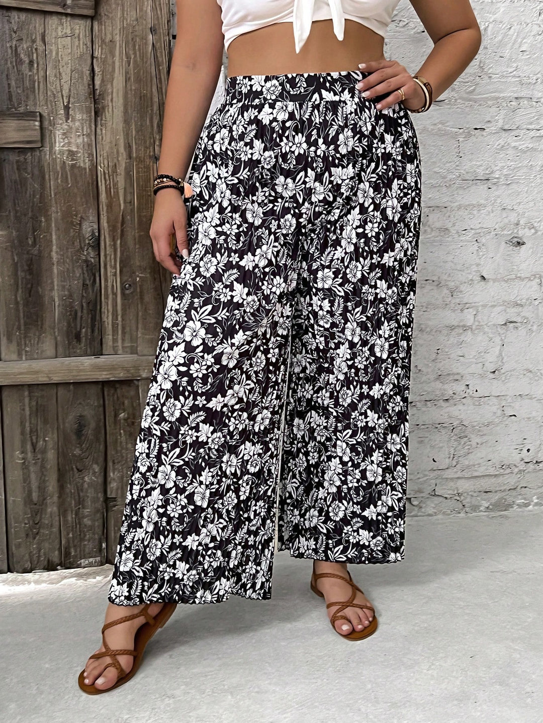 Pantaloni SHEIN, negru